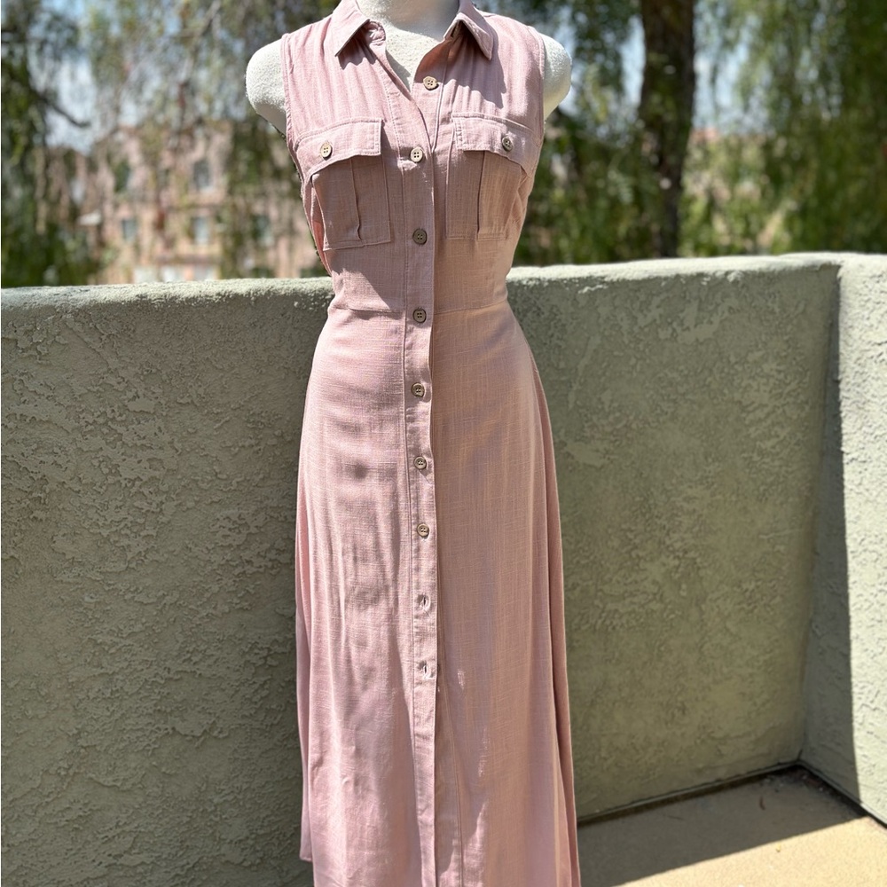 Pink Sleeveless Button-Down Dress